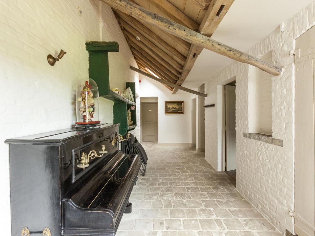 Beautiful Farmhouse In Beernem With Big Garden Esterno foto